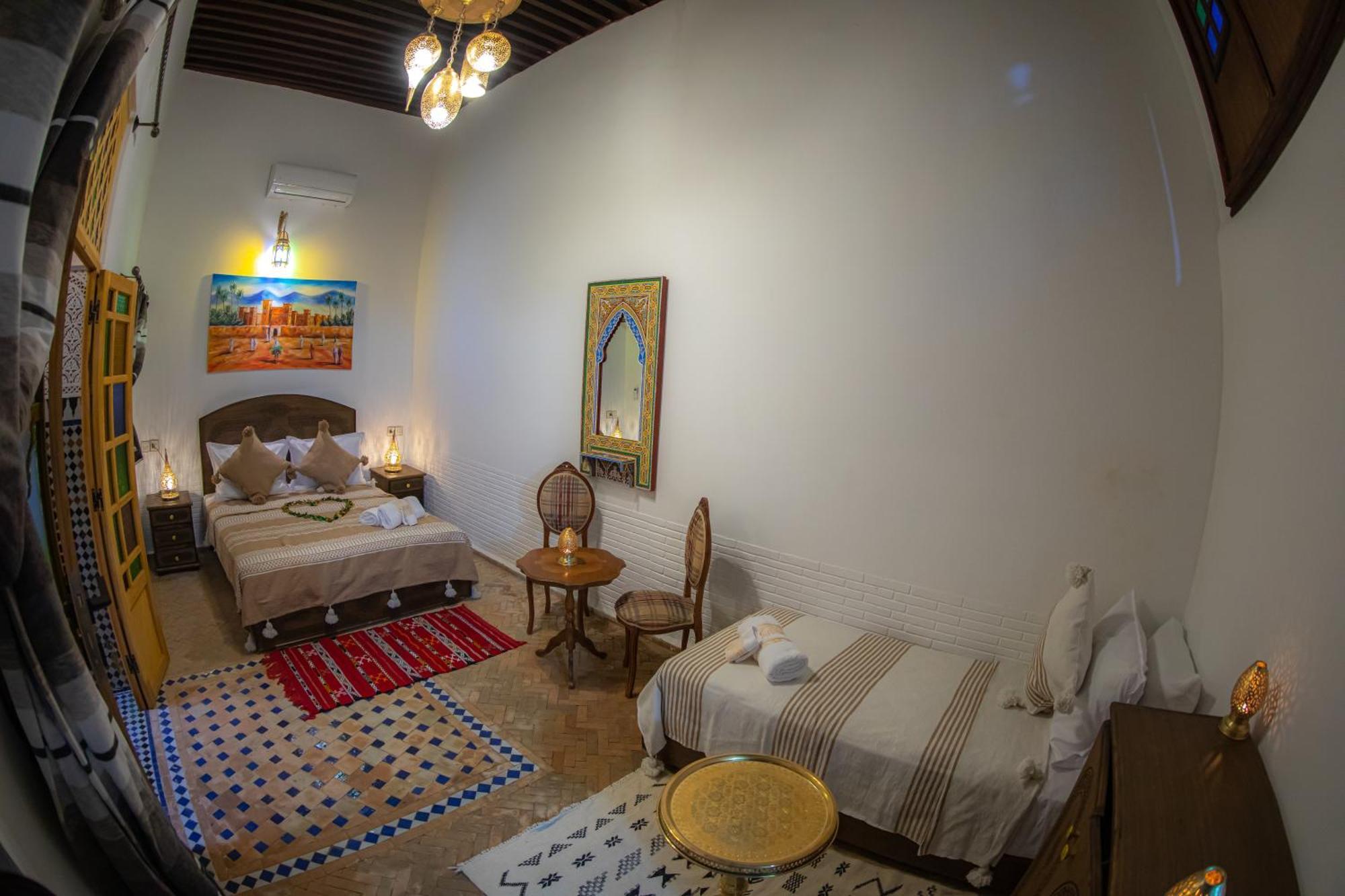 Riad Sekaya Fez Exterior photo